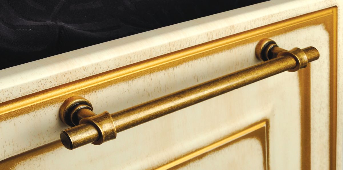 Ручки мебельные Ручка рейлинг 108 м.ц.096мм сталь/замак ант.бронза Валенсия RQ108S.096BA