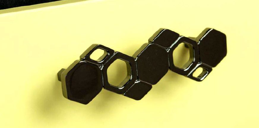 Ручки мебельные Ручка мебельная 134 м.ц. 096мм замак хром RQ134Z.096CP