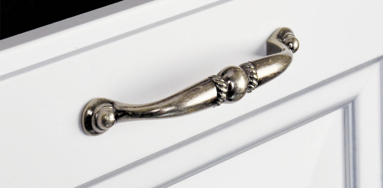 Ручки мебельные Ручка мебельная 189 м.ц. 096мм замак ант.серебро RQ189Z.096SA