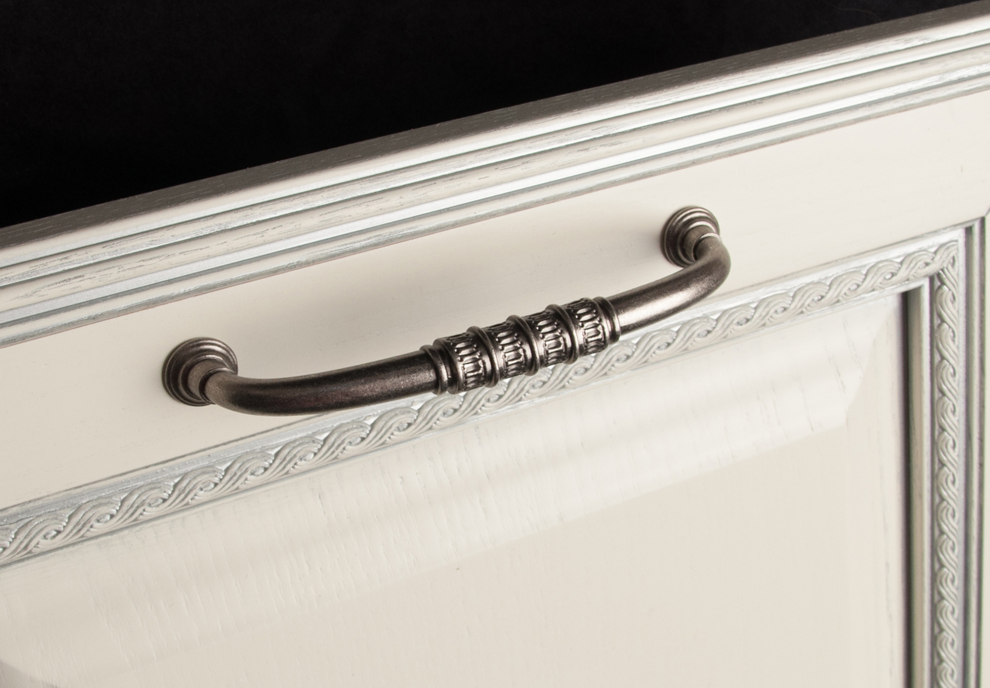 Ручки мебельные Ручка мебельная 192 м.ц.128мм замак ант.серебро RZ192Z.128SA